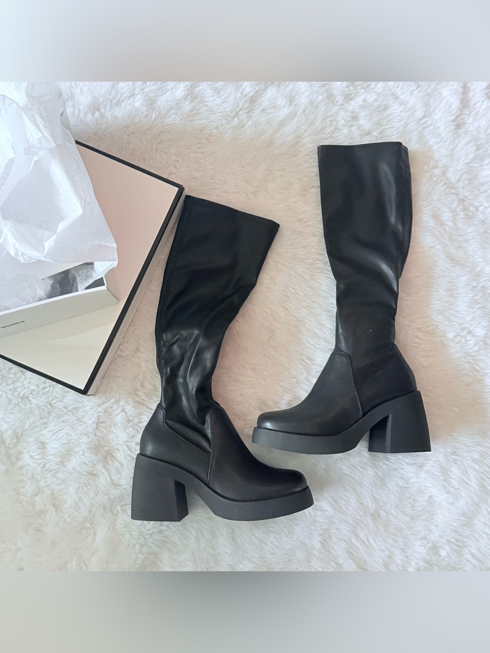 Steve Madden black Berkleigh knee high faux leather boots - Picture 3 of 8